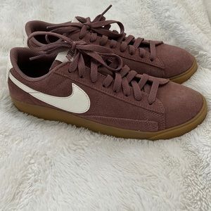 Nike Blazer Low SD Smokey Mauve *BRAND NEW!*